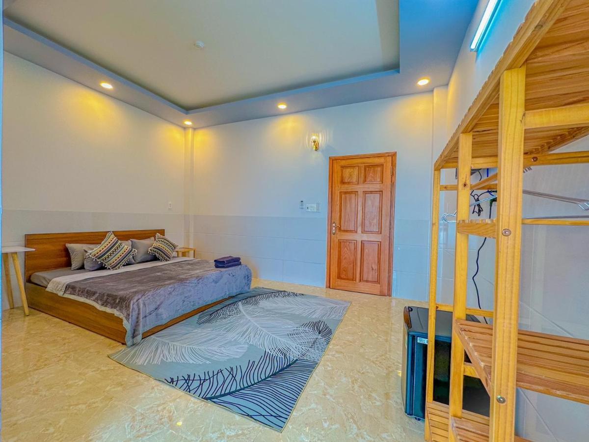 Nhan Tay 2 Hotel Can Tho Exteriör bild